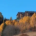 Castle * Goms