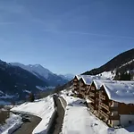 Castle * Goms